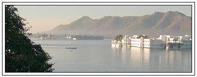 udaipur lake rajasthan